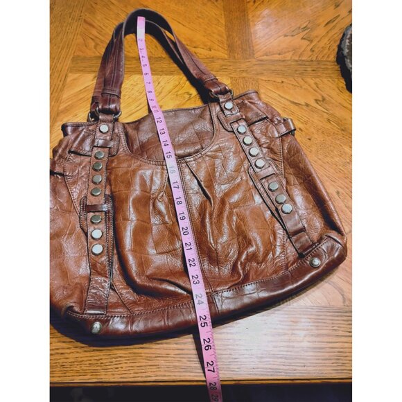 B Makowsky leather bag, super soft leather, animal print lining silver studs des - Picture 7 of 8